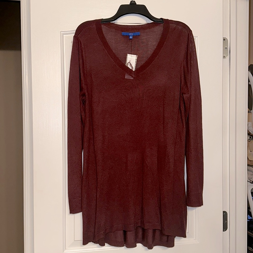 Brand new APT9 size XL light weight Long Sweater Deep Wine